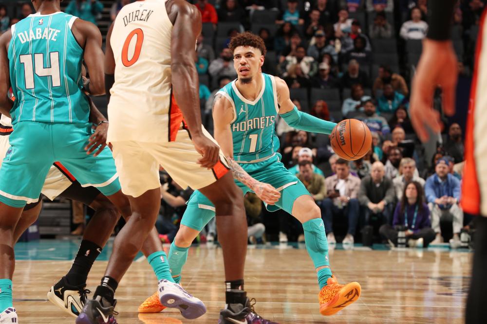 揭示他在比 揭示他在比