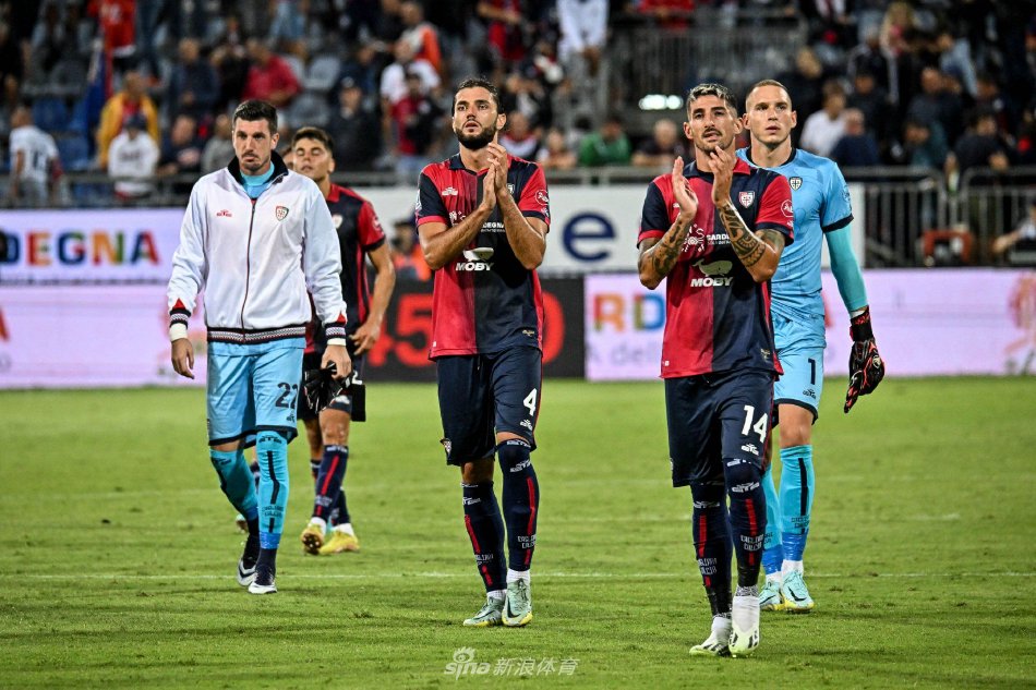 揭示他在比 揭示他在比