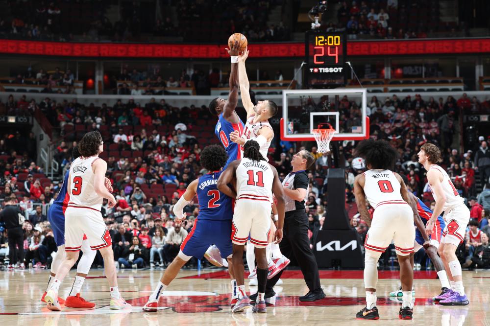 双线作战的 双线作战的